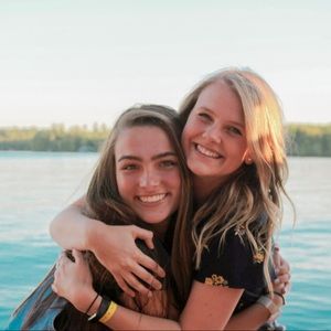 Meet your Posher, Elle